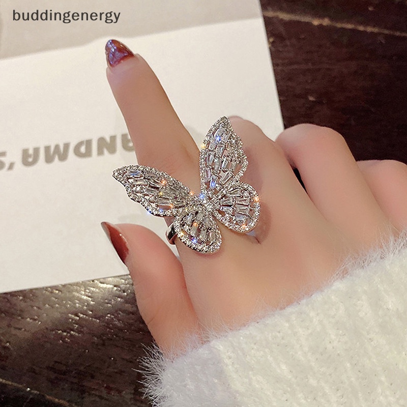 {BUDDI} Nhẫn Mở Lớn Đính Đá Zircon Hình Bướm