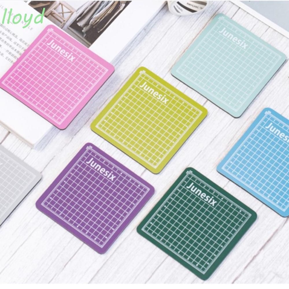 Tấm Lót Cắt Bằng PVC 8x8cm Chuyên Dụng Cho Làm Thủ Công DIY