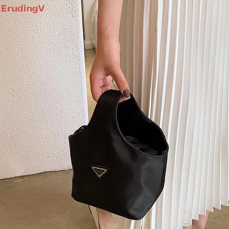[ErudingV] Túi Xách Đeo Vai Hình Tam Giác Bằng Vải Nylon Có Dây Rút Dễ Phối Đồ Thời Trang Mùa Hè Cho Nữ [Mới]