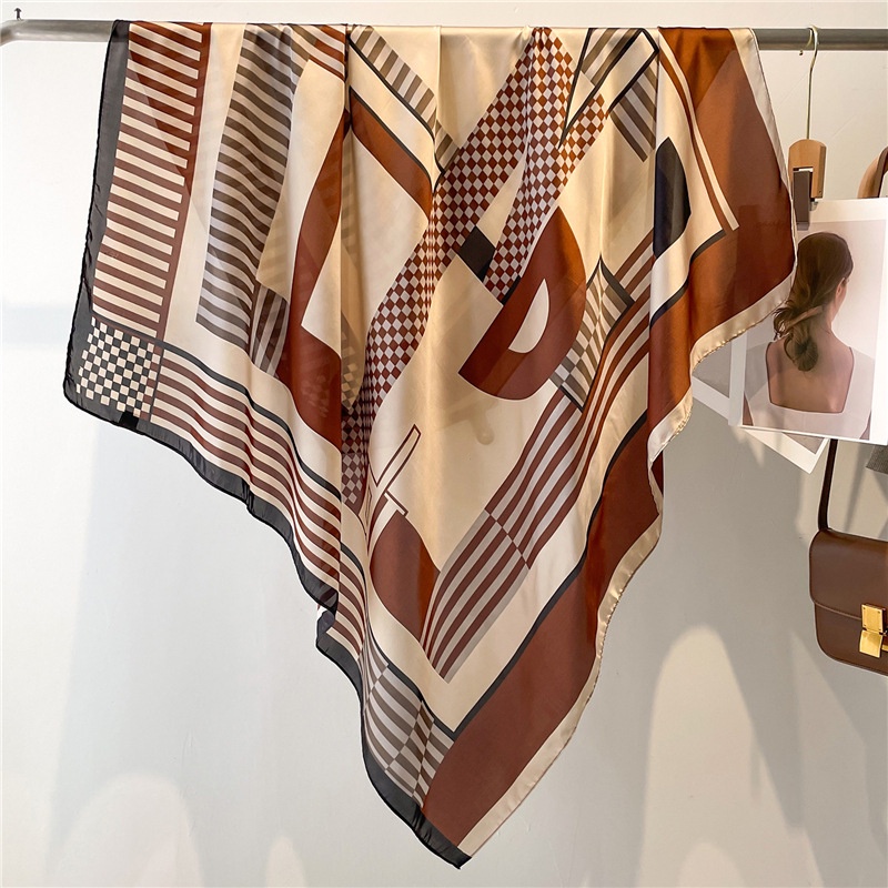 Khăn Quàng Cổ Lụa Satin 110cm Họa Tiết Kẻ Sọc Đơn Giản Dễ Phối Đồ Cho Nữ