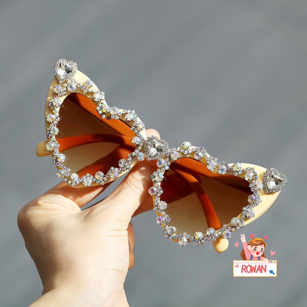 Kính Mát Hình Trái Tim Lấp Lánh Cho Nữ