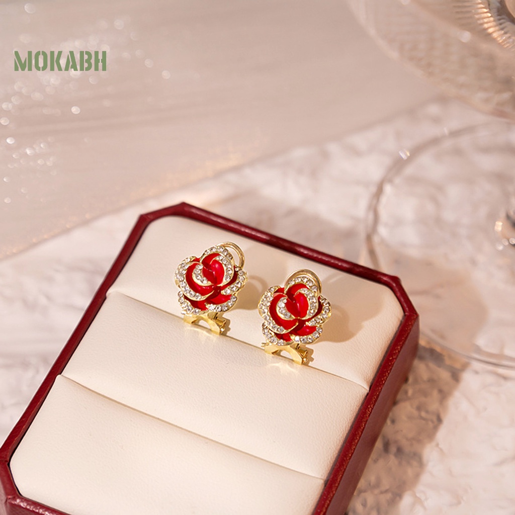 1 Đôi Bông Tai Hình Hoa Hồng Bằng Hợp Kim Phong Cách Vintage Thanh Lịch Thời Trang