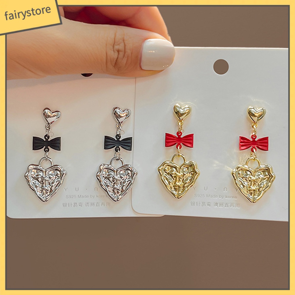 1 Đôi Bông Tai Hình Trái Tim / Nơ Dập Nổi Phong Cách Hàn Quốc Cổ Điển