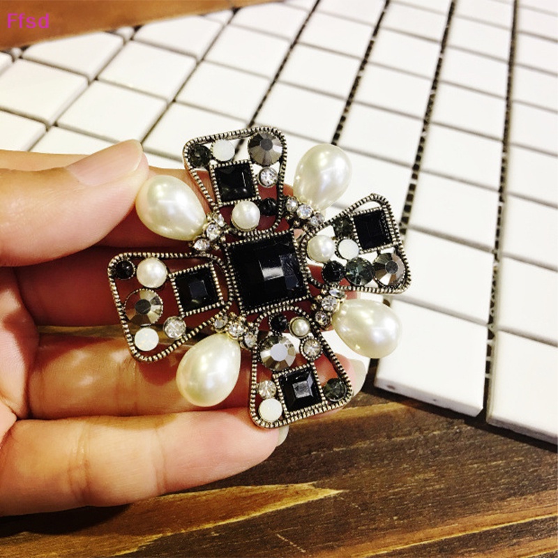 {Ffsd} Trâm Cài Áo Khoác Vest Đính Ngọc Trai Chữ Thập Phong Cách Baroque Cổ Điển Bán Chạy Cho Nữ