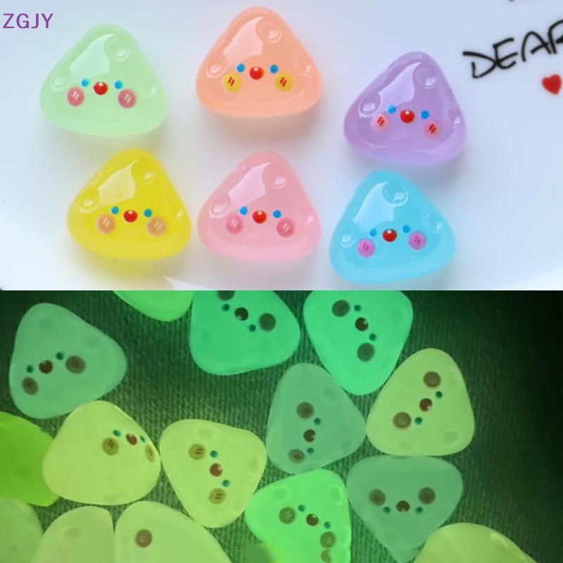 Bộ 3 Mô Hình Chú Gà Con Bằng Nhựa Resin Dạ Quang Dễ Thương Trang Trí Bảng Điều Khiển Xe Hơi / Nhà Cửa / Sân Vườn Mới