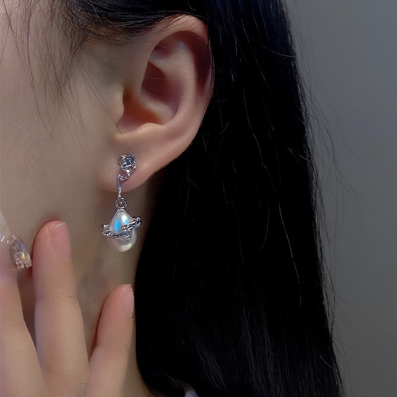 Bông Tai Đính Ngọc Trai Hình Giọt Nước Thanh Lịch