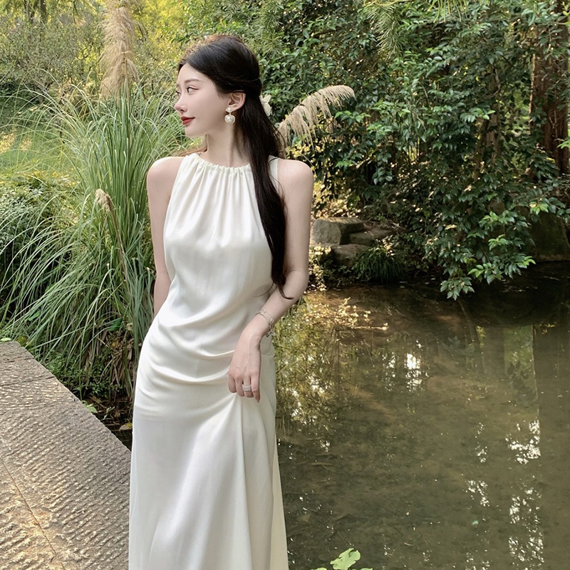 Đầm satin Xếp Ly Sát Nách Nhấn Eo Phong Cách Pháp Thời Trang Cho Nữ