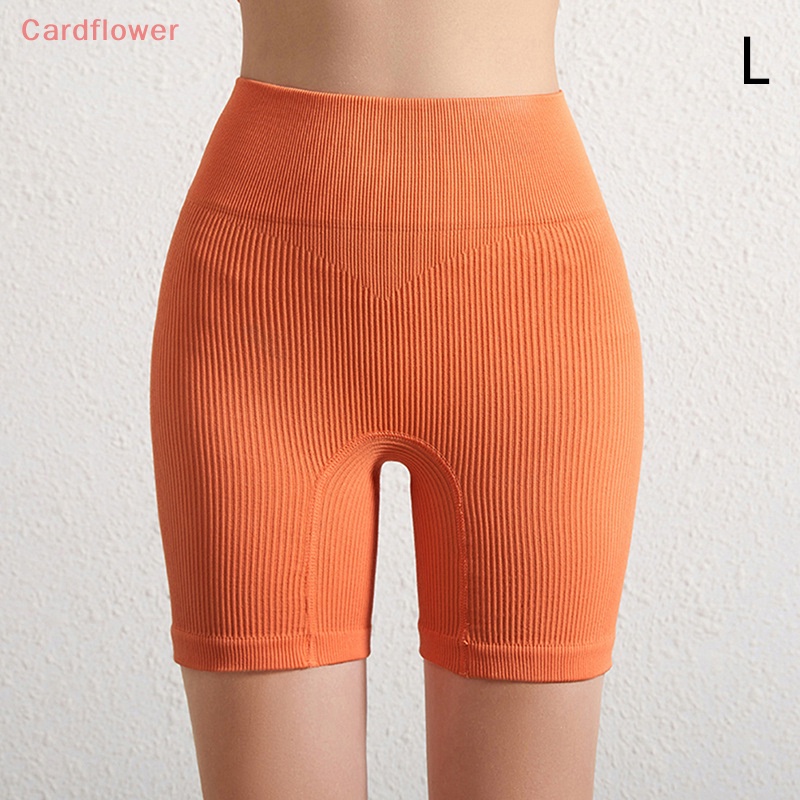 1 Bộ Đồ Tập Thể Thao Gồm Áo Croptop + Quần Short Không Đường May + Áo Ngực Quyến Rũ Dành Cho Nữ