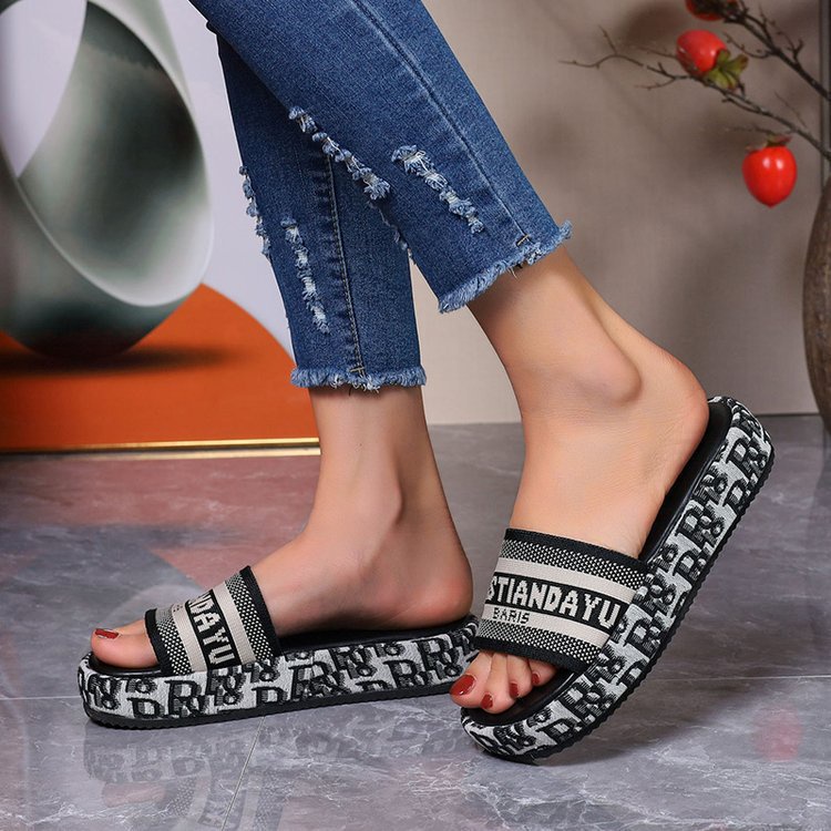 Dép XUỒNG , dép bánh mì mẫu mới Cao 5CM siêu HOT xinh quá