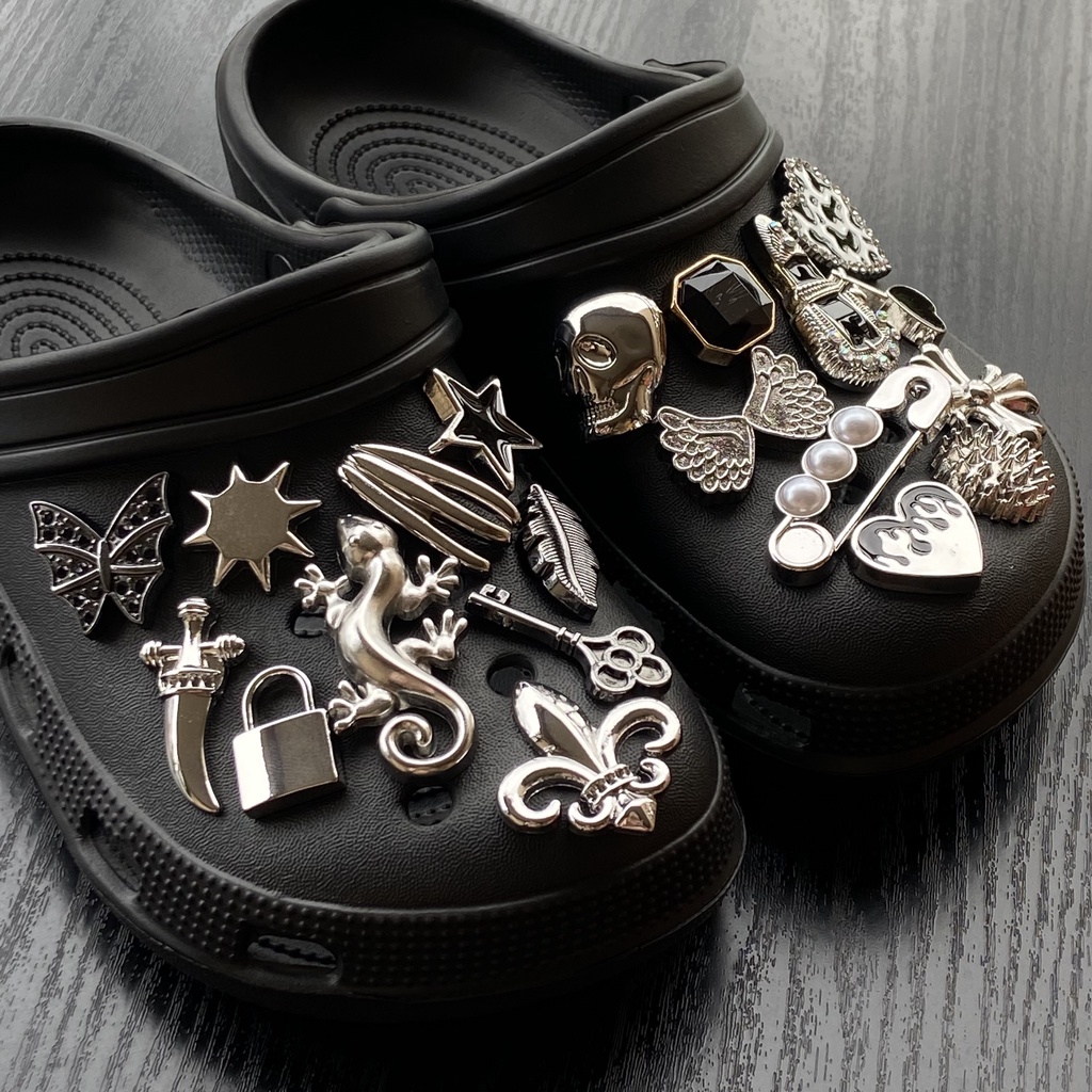 1 Khóa Giày Bằng Kim Loại Thời Trang Gothic / Đen / Trắng / Love DIY