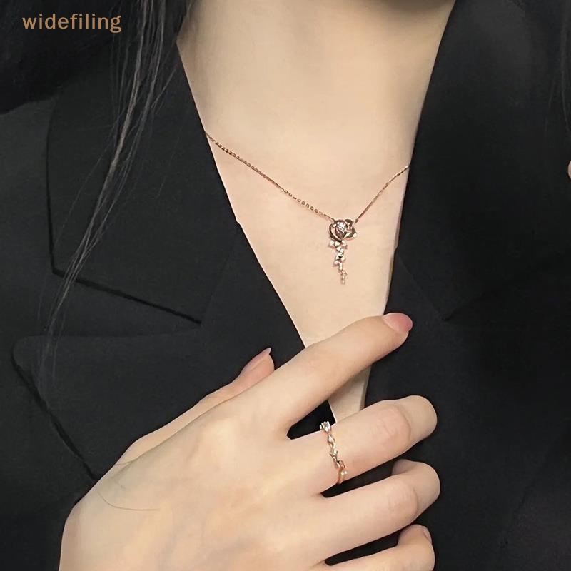 Vòng cổ Mặt Hình Hoa Hồng Đính Đá Pha Lê Lãng Mạn Thời Trang Cho Nữ