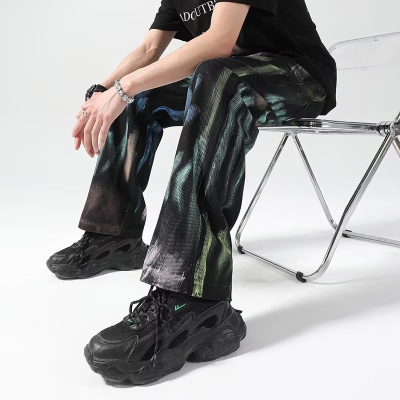 Quần Jean Ống Loe Họa Tiết Tranh Sơn Dầu Vẽ Tay Màu Sắc Thời Trang Mùa Hè Cho Nam