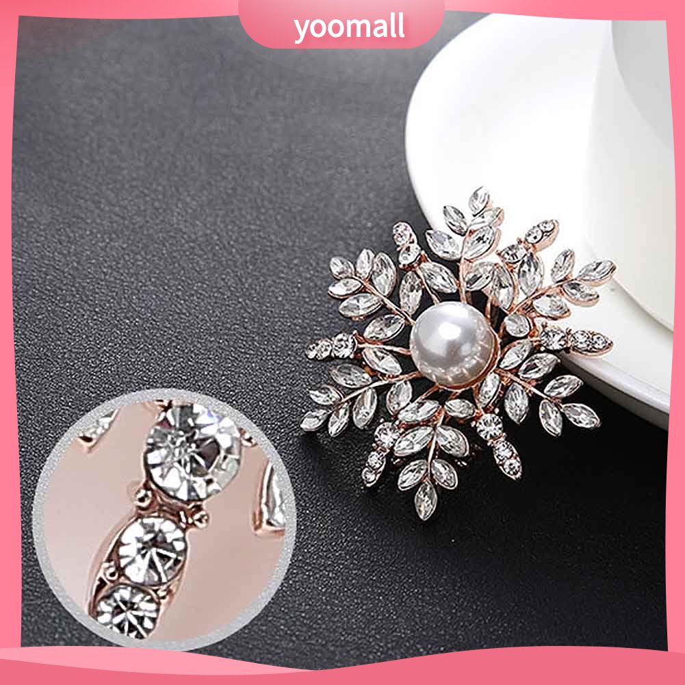 Ghim Cài Áo Hình Bông Tuyết Đính Ngọc Trai Nhân Tạo Thời Trang