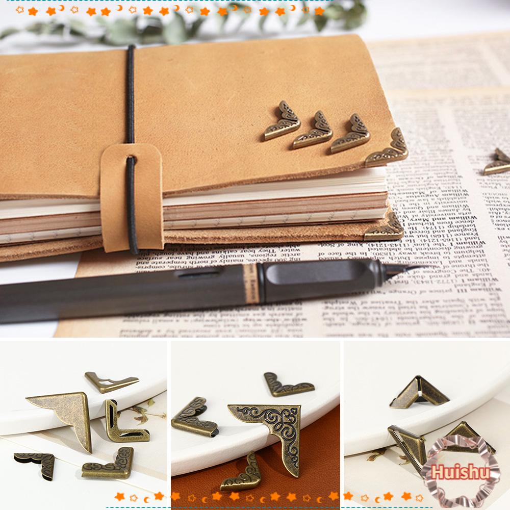 HS Bộ 4 Vỏ Bọc Góc Sách Phong Cách Cổ Điển Độc Đáo