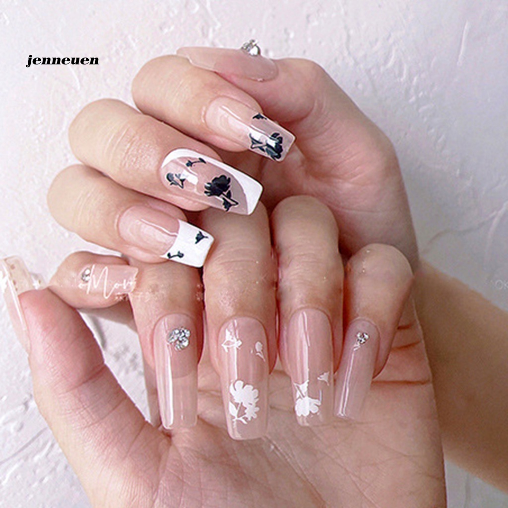 Miếng Dán Trang Trí Móng Tay Hình Dây Leo Siêu Mỏng