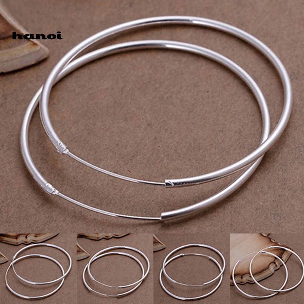 Đôi Khuyên Tai Tròn Mạ Bạc Thời Trang Cho Nữ