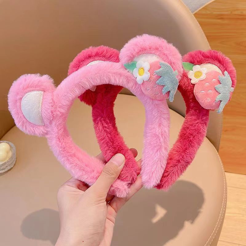 Cài tóc tai gấu lotso hồng dâu tây phủ lông nhung xinh xắn dành cho nữ TB11