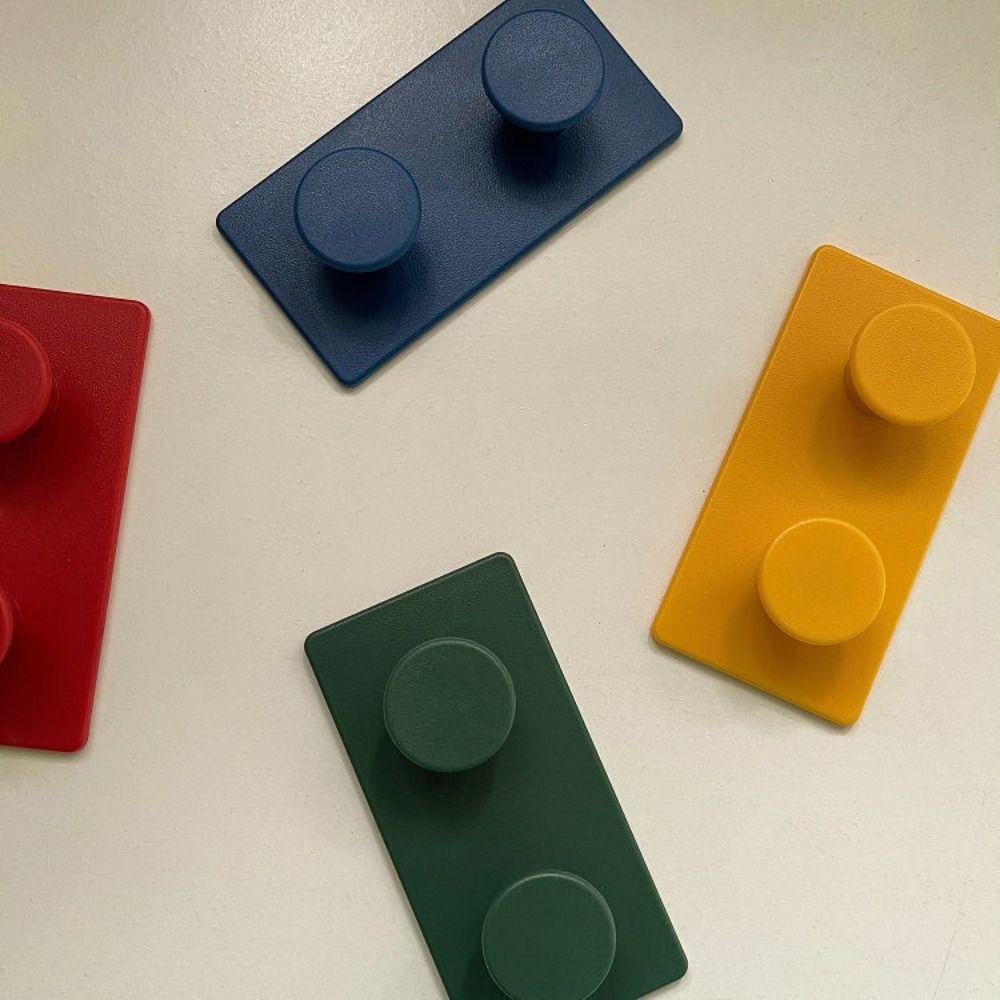 Móc Treo Đồ Bốn Màu Sắc Dùng Trang Trí Cửa Sau