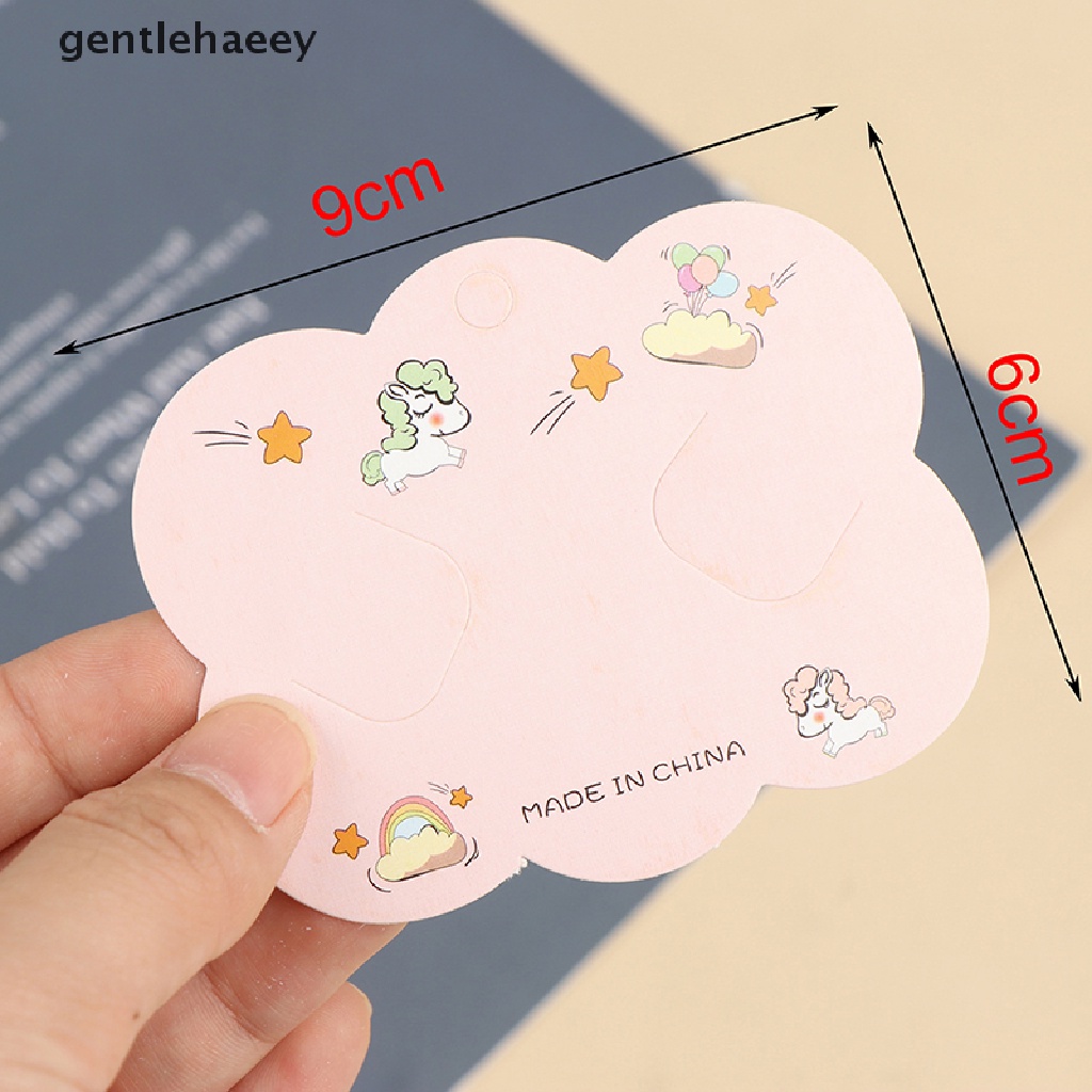 Set 50 Thẻ Kẹp Tóc Hình Đám Mây Bằng Giấy Kraft Trưng Bày