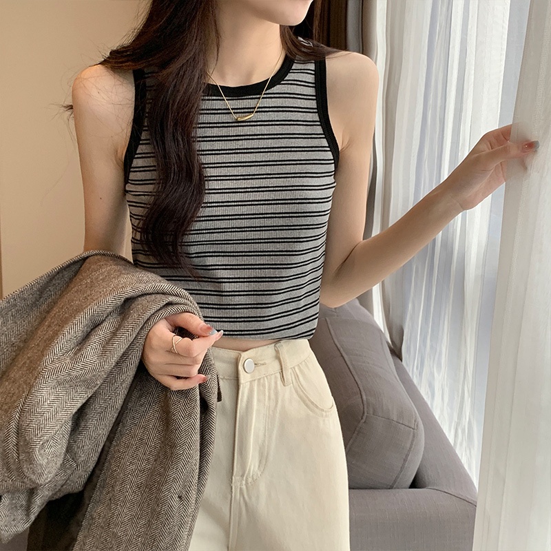 Áo Lửng Cổ Thuyền Ôm Dáng Thời Trang Mùa Hè Cho Nữ