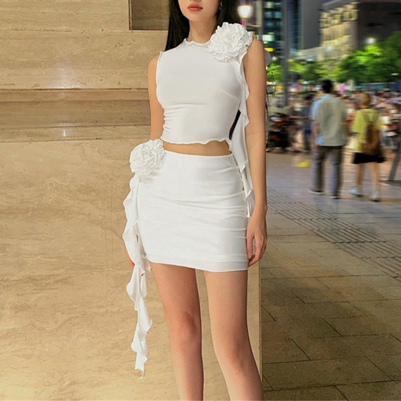 Bộ Áo Tank Top Hai Mảnh Họa Tiết Hoa + Chân Váy Ngắn Lưng Cao Ôm Dáng Thời Trang Mùa Hè Dễ Thương Cho Nữ