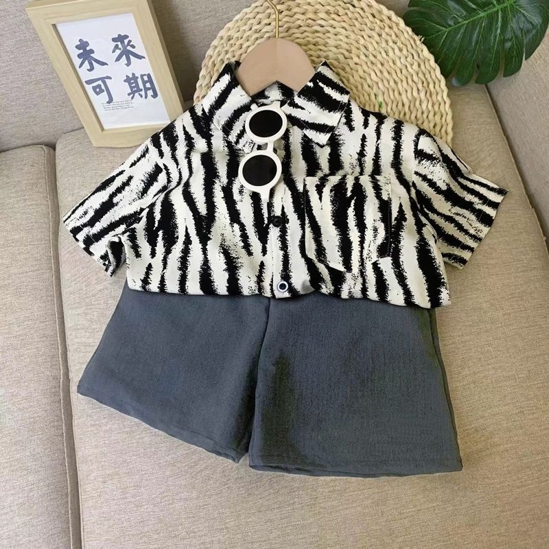 Áo Sơ Mi Tay Ngắn Dáng Rộng Họa Tiết Ngựa Vằn Thời Trang Mùa Hè Cho Bé Trai