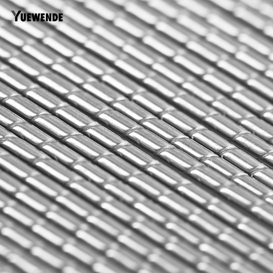 Lược Chải Tóc Bằng Thép Không Gỉ Chuyên Nghiệp YE.B Nit