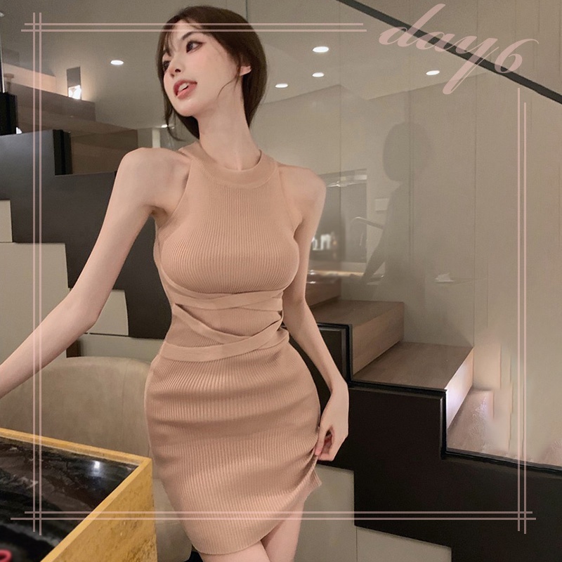 Đầm Dệt Kim Nữ Sát Nách Màu Sắc Thanh Lịch