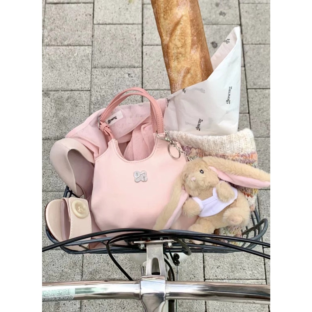 Túi Xách Đeo Vai Bằng Nylon Satin Trọng Lượng Nhẹ Thời Trang Hàn Quốc Thiết Kế Một Bên Vai