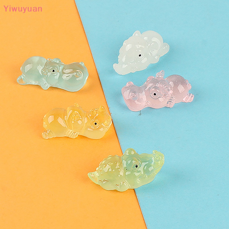 1 Đồ trang trí Động Vật Mini Phát Quang Trang Trí Xe Hơi Mới