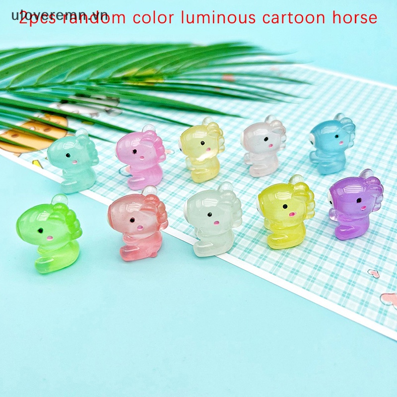 Bộ 2 Tượng Ngựa Hoạt Hình Mini Phát Sáng Trong Suốt Dùng Trang Trí