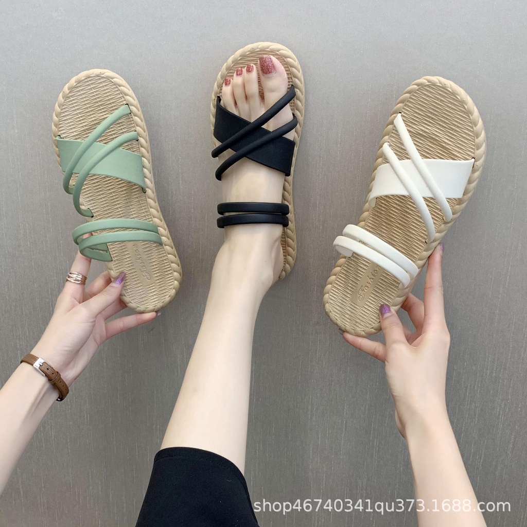 Dép Sandal Đế Bằng Thoải Mái Thời Trang Đi Biển Mùa Hè Cho Nữ luyoo17