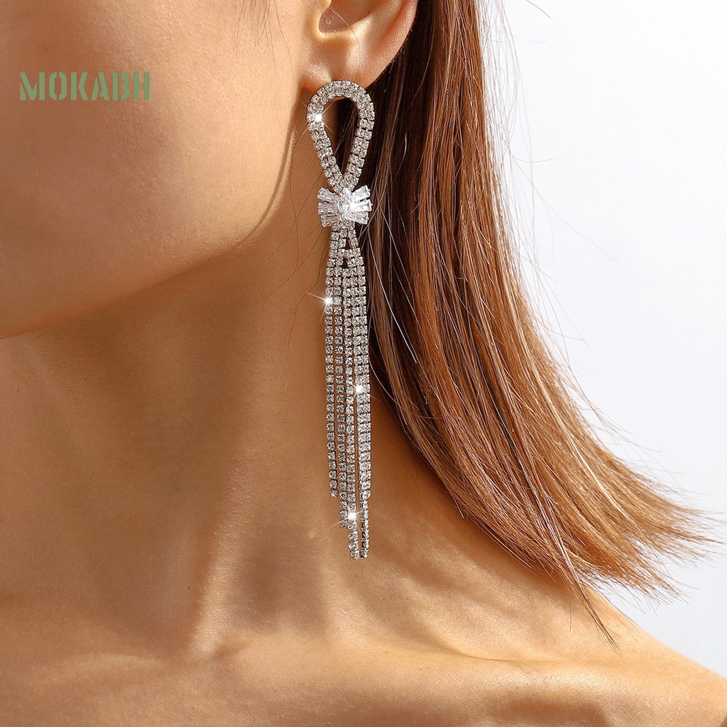 1 Đôi Bông Tai Tua Rua Dài Đính Đá Lấp Lánh Thời Trang