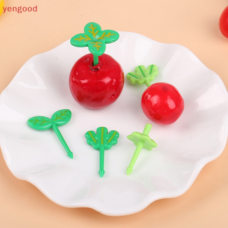 Set 8 Nĩa Ăn Trái Cây / Tráng Miệng Hình Động Vật Hoạt Hình Mini Dễ Thương