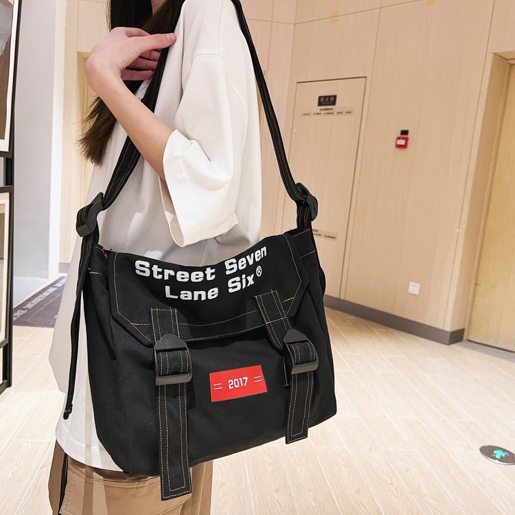 Túi Đeo Chéo Sức Chứa Lớn Phong Cách Retro Đường Phố 2023