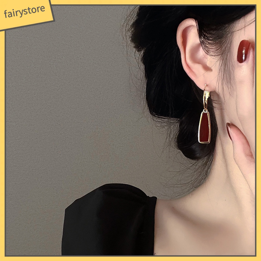 1 Đôi Bông Tai Hình Học Dáng Dài Mạ Bóng Cao Thời Trang Cho Nữ