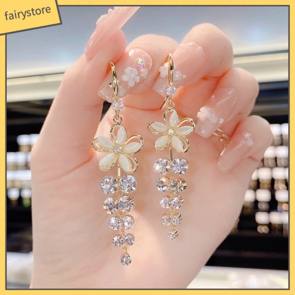 1 Đôi Bông Tai Hình Hoa Đính Đá Opal Nhân Tạo Lấp Lánh