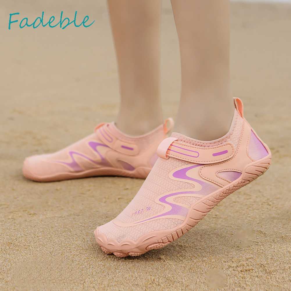 Giày Thể Thao Chống Mòn Thoáng Khí Thời Trang Cho Nam Nữ