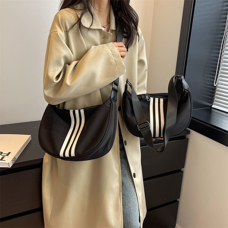 Túi Xách Vải Oxford Chống Nước Sức Chứa Lớn Mẫu Mới Năm 2023