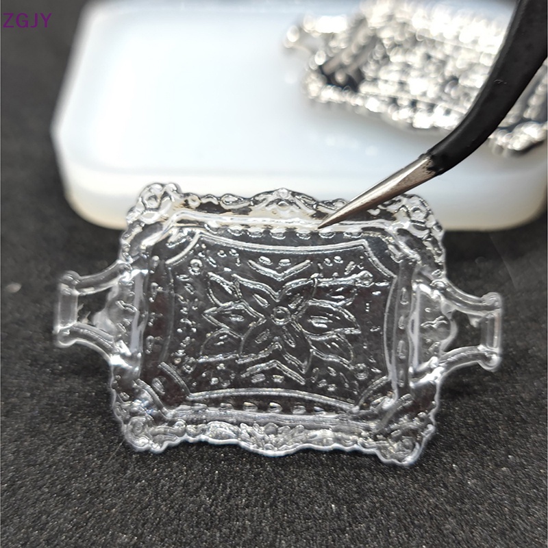 Khuôn Silicon Làm Bánh Trang Trí Nhà Búp Bê Mới