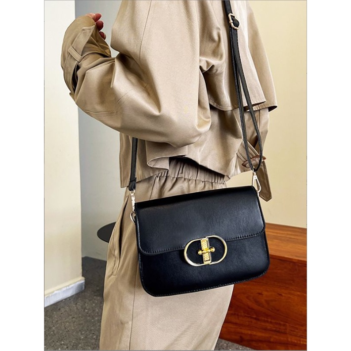 Túi đeo chéo đeo vai nữ thời trang basic da trơn 2 ngăn HOKOBI K66