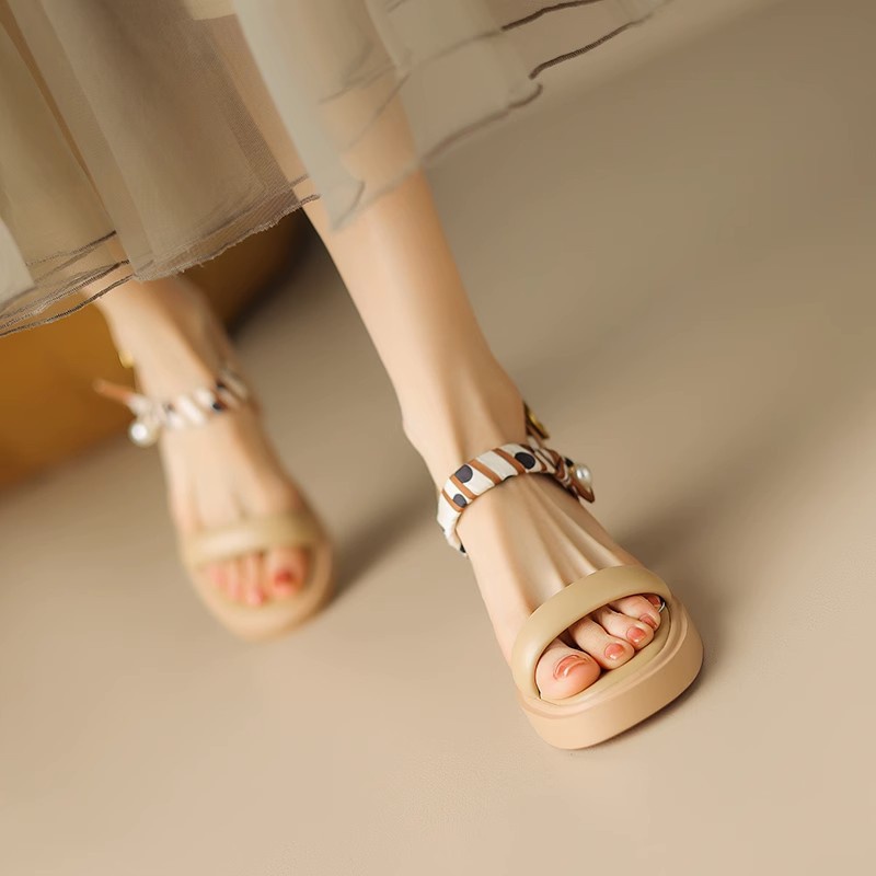 Duoya Tóc Thẳng ~ [Hàng Có Sẵn] Sandal Hở Ngón Đế Phẳng Dày Hở Ngón Bằng Da Mềm Khóa Màu Sắc Thần Tiên Miễn Phí Vận Chuyển Cho Nữ