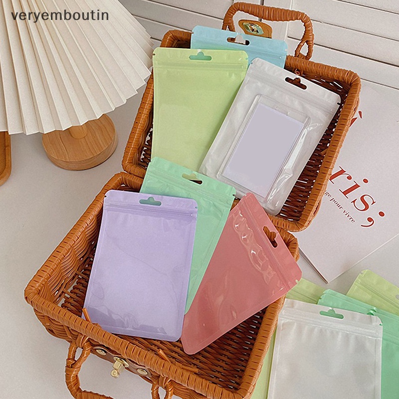 Set 10 Tấm Thẻ Ảnh Nhóm Nhạc Kpop Toploader