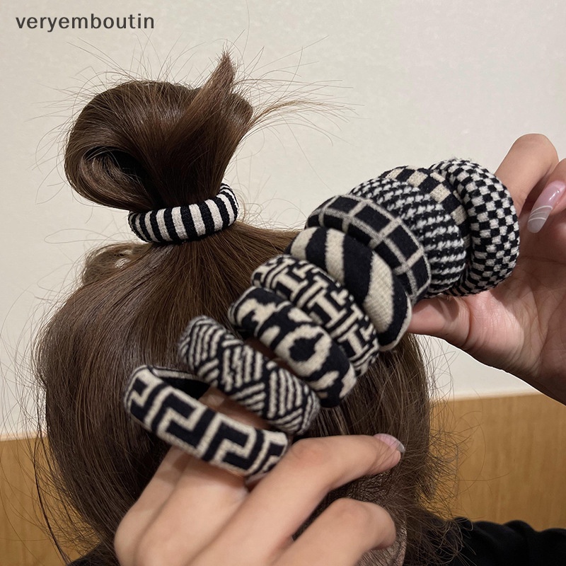 Set 5 Dây Buộc Tóc Cao Su Co Giãn Màu Trắng Đen Thời Trang Vintage Cho Nữ