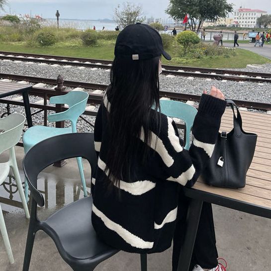 Áo Khoác Cardigan Dáng Rộng Họa Tiết Kẻ Sọc Thời Trang Cho Nữ