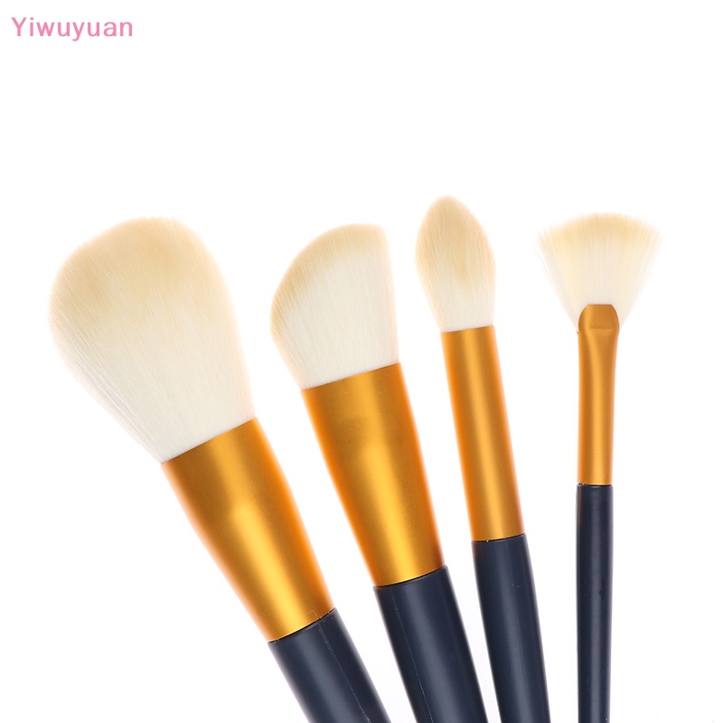 Bộ 12 Cọ Trang Điểm Lông Mềm Yiwuyuan