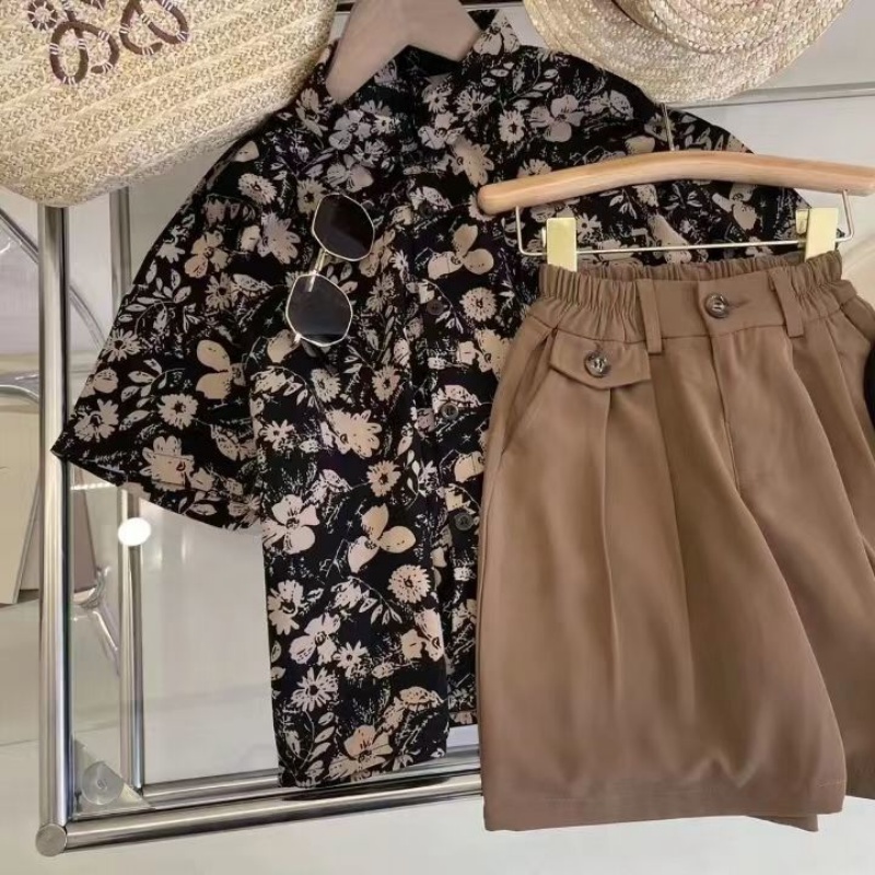 Set Đồ Mùa Hè 2 Món Gồm Áo Sơ Mi Tay Cộc In Họa Tiết Hoa + Quần Ngắn Kích Thước Nhỏ Và Vừa Cho Bé Trai / Bé Gái