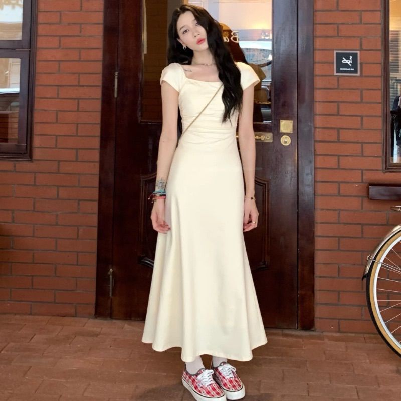2023 new solid color hip wrap dress của phụ nữ hàn quốc ngọt ngào mát mẻ phong cách cô gái cay a-line váy ngắn tay