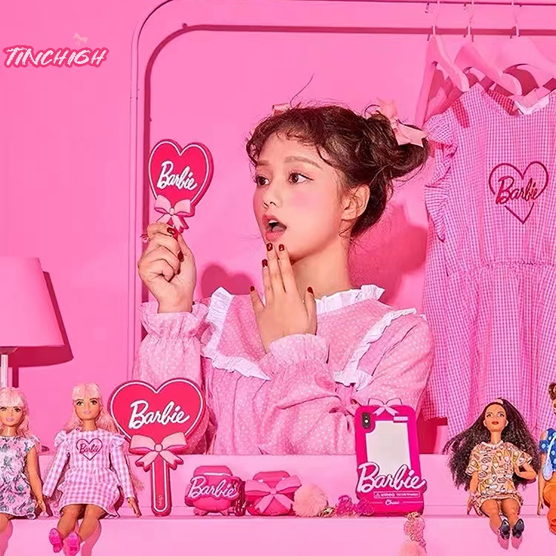 Gương Trang Điểm Cầm Tay Hình Trái Tim In Chữ barbie Màu Hồng Dễ Thương