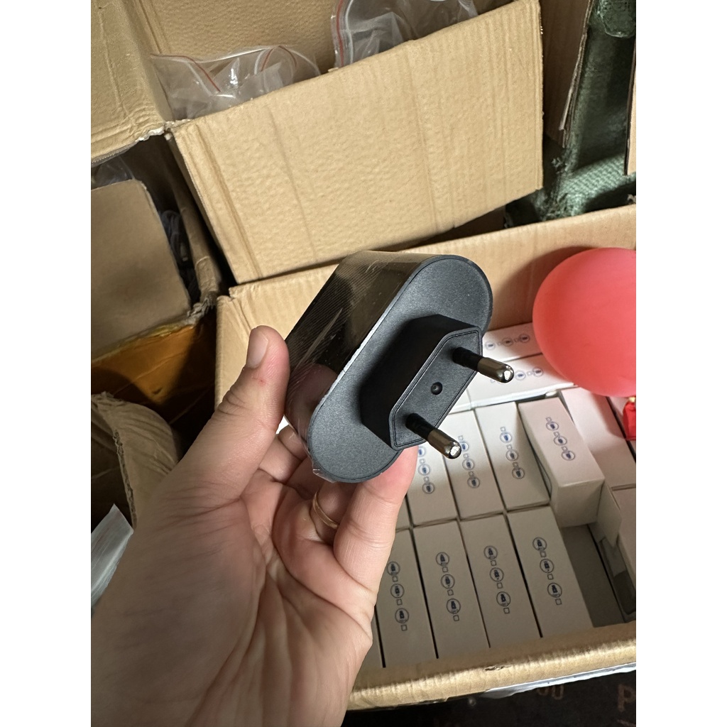 CS40 - Củ, Cốc Sạc Nhanh 65W có 5 Cổng Cắm USB 3.0 Với 1 cổng PD20W